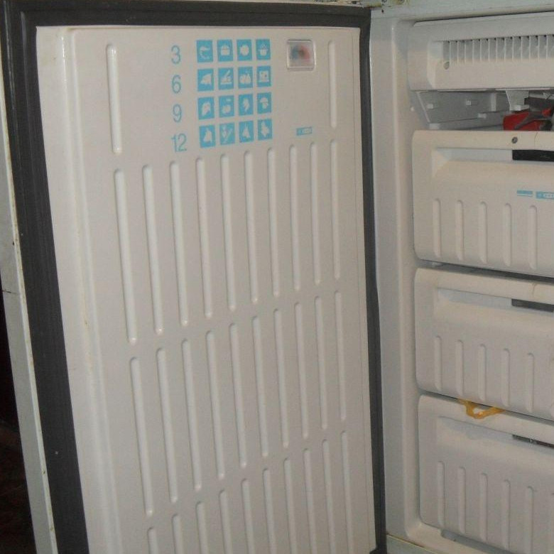 Замена уплотнителя на холодильнике в Среднеуральске